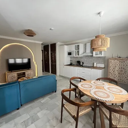 La Casita Verde- Cerca De La Playa Y Con Piscina Abierta Todo El Ano