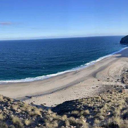 La Casita Verde- Cerca De La Playa Y Con Piscina Abierta Todo El Ano Apartamento *